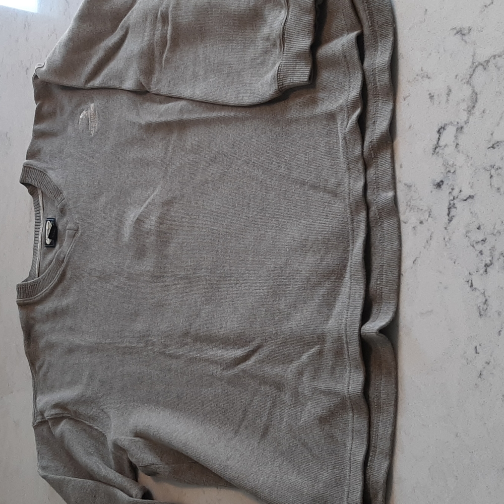 tommy bahama Pinehurst golf v neck sweatshirt